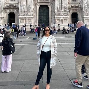 Meet your Posher, Alondra